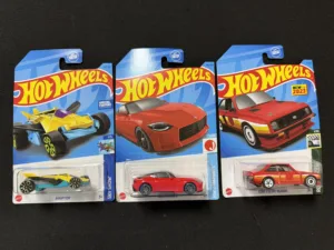 Hot Wheels Carded Vehicles Lot – Airuption, Nissan Z, Ford Escort RS2000