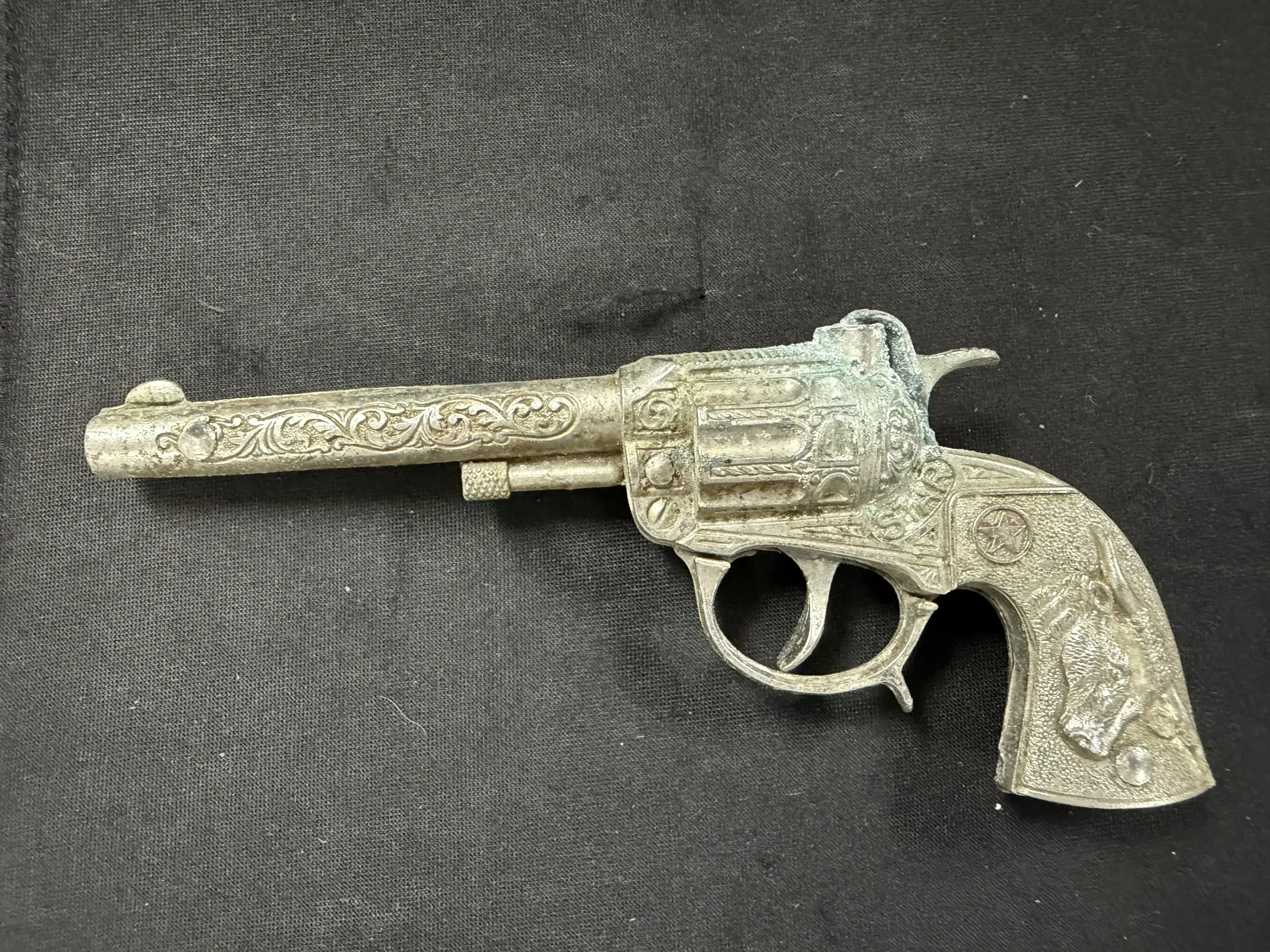 Long-Barrel Ornate Western Toy Revolver