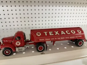 Texaco Mack Tanker Tractor Trailer Diecast Model